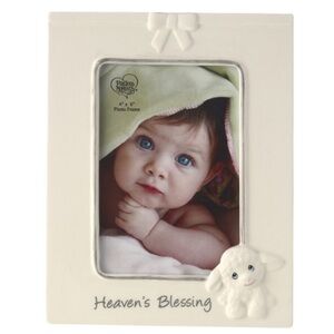 NEW IN BOX!  Precious Moments "Heaven's Blessing" Luffie Lamb 4" x 6" Frame